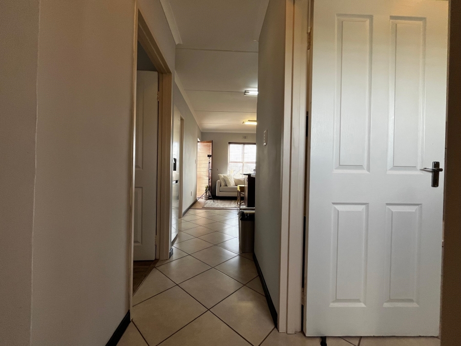 2 Bedroom Property for Sale in Buh Rein Estate Western Cape